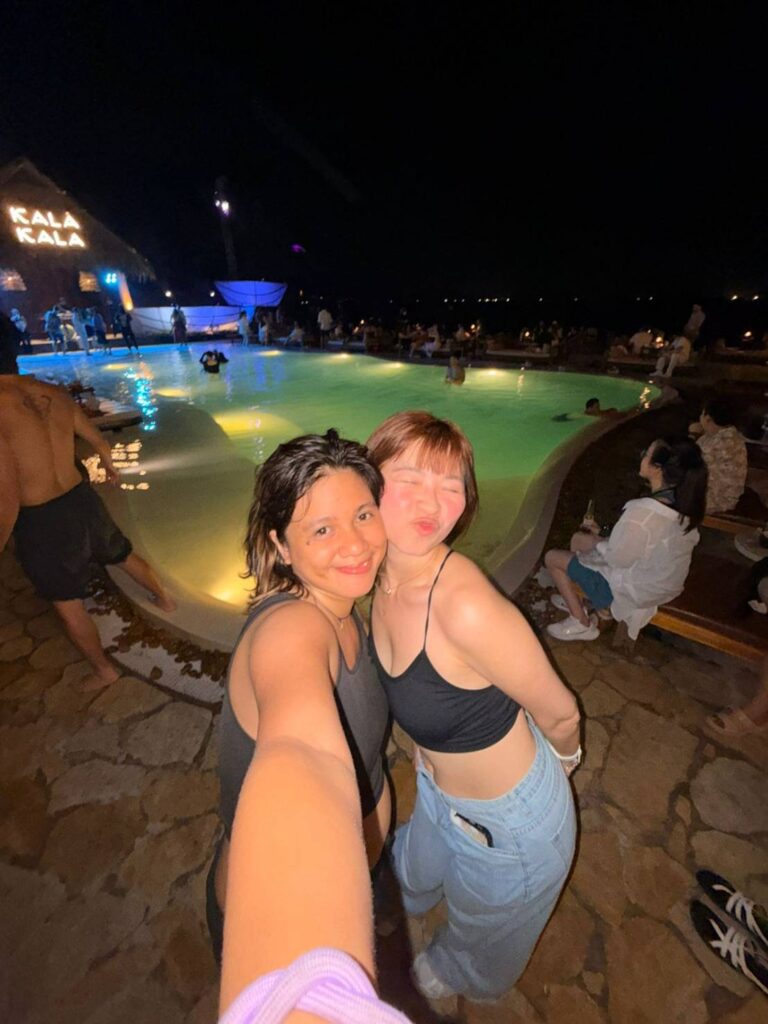 拜託各位朋朋，千萬不要抱著「我全都要」的心態，這只會讓你像隻無頭蒼蠅，把精力消耗在錯的地方。如果你是第一次參加這類型的數位遊牧節，請務必想清楚自己這趟到底是來幹嘛的～